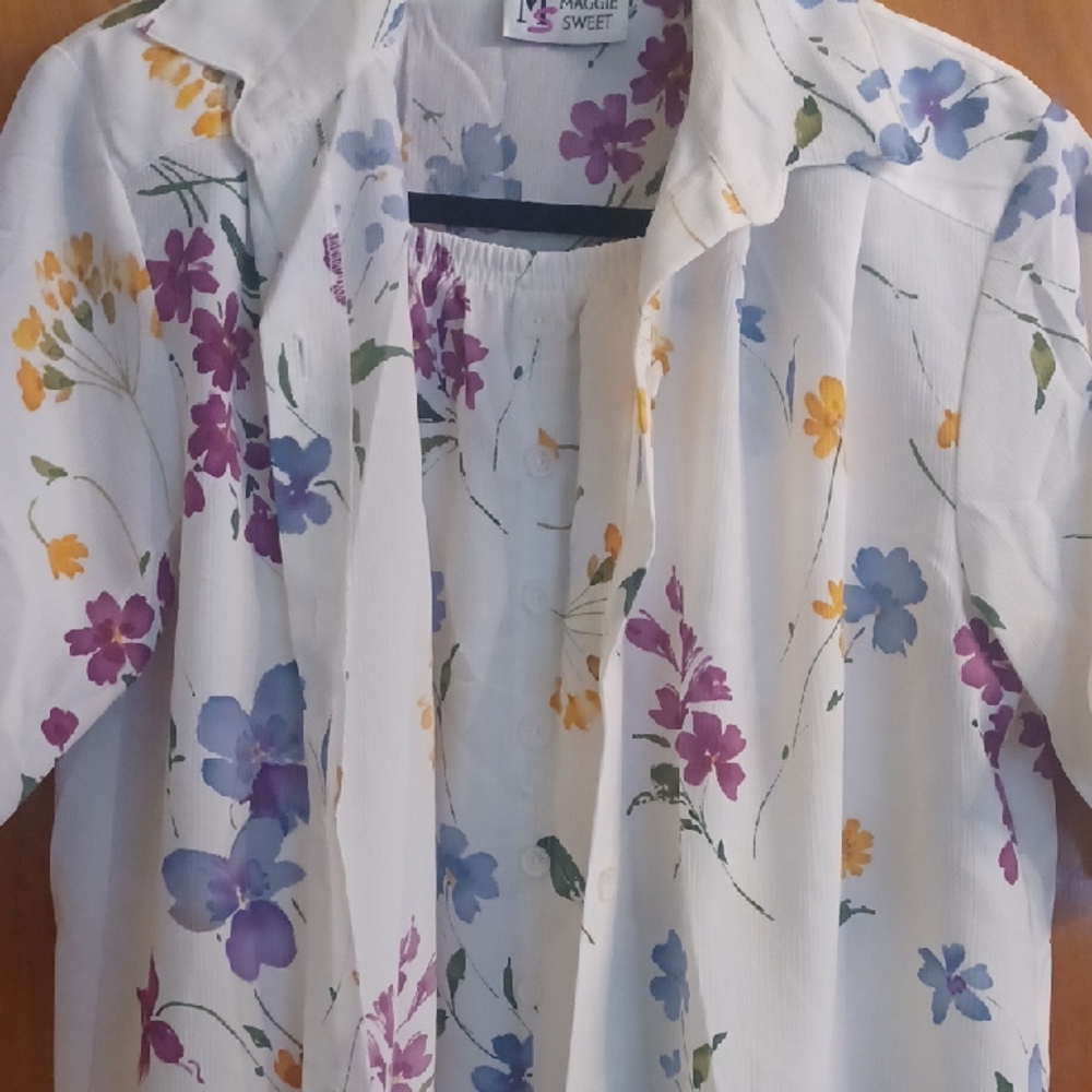 Floral Button-Up Blouse